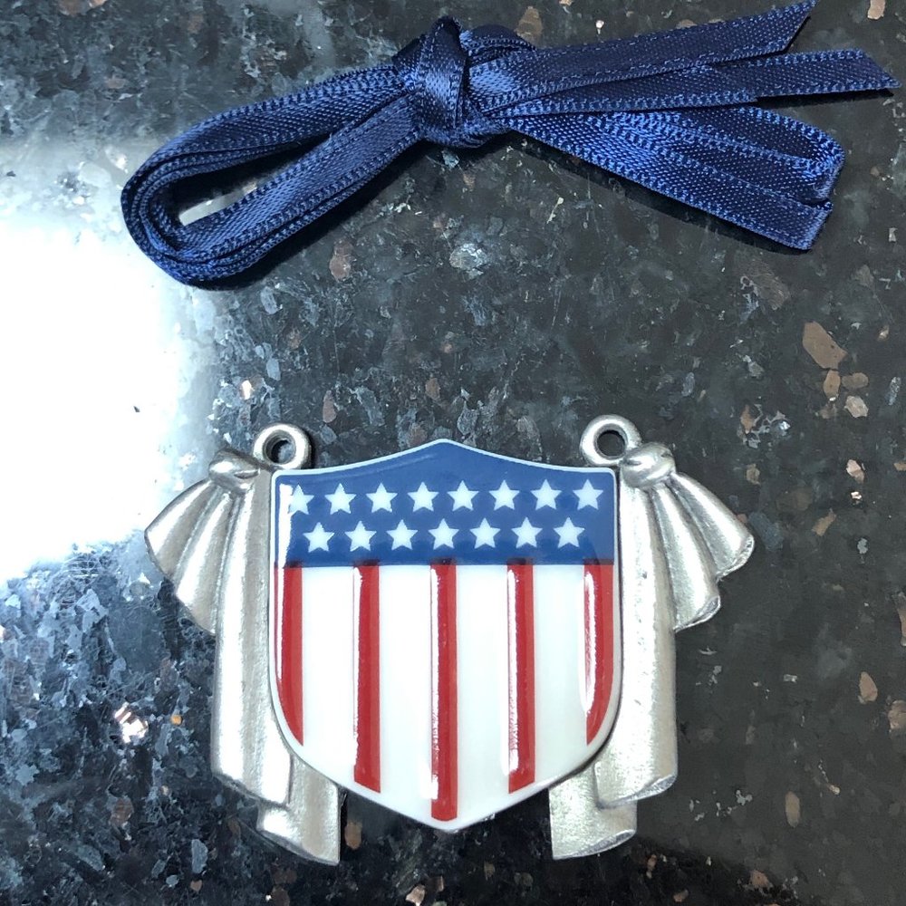 Longaberger "Proudly American" Basket Tie-On